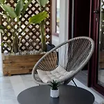 Amaze Place With A Sea View By Salt