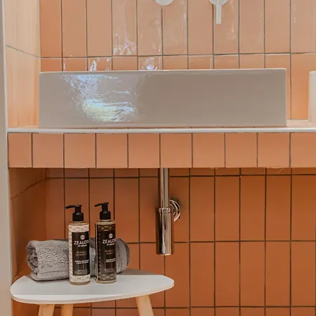 Amaze Place With A Sea View By Salt Дом отдыха