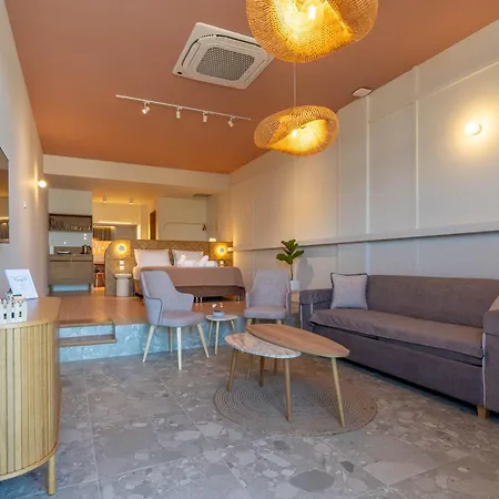 Amaze Place With A Sea View By Salt